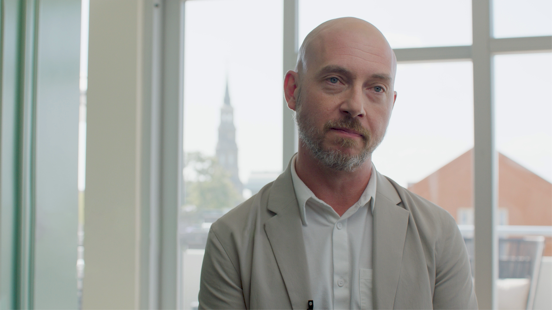 Oracle Full Headshot